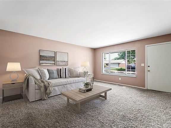 5th image of 2460 Bellsburg Dr