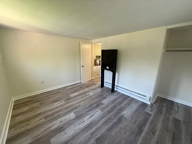 6000 Chambers Hill Rd — Photo 33