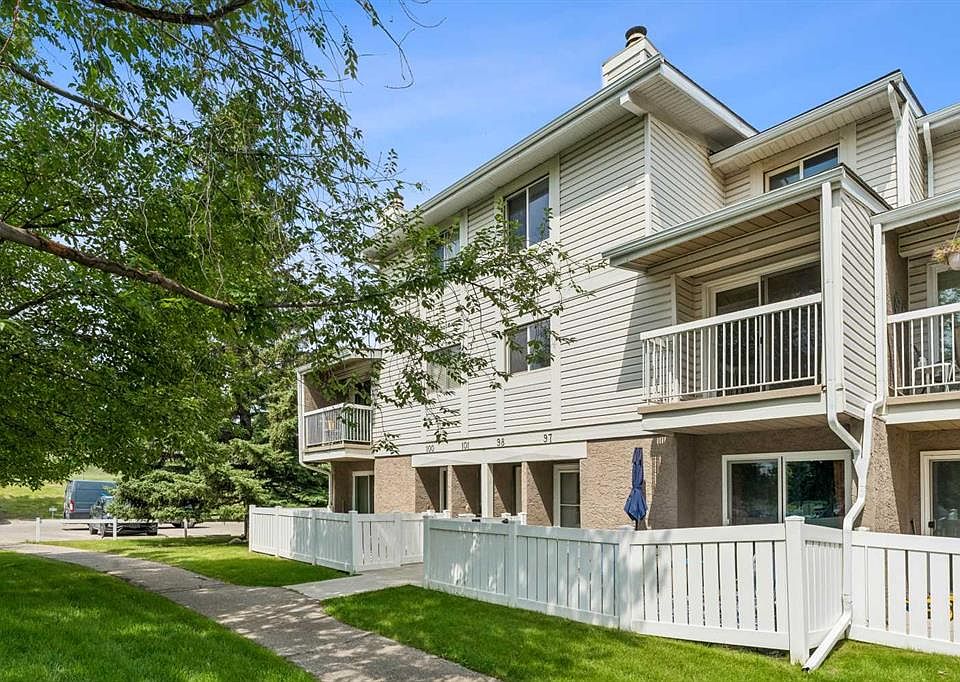 1st image of 3015 S 51st St SW #101