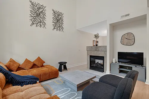 6273 NE Carillion Dr #102 Photo 1