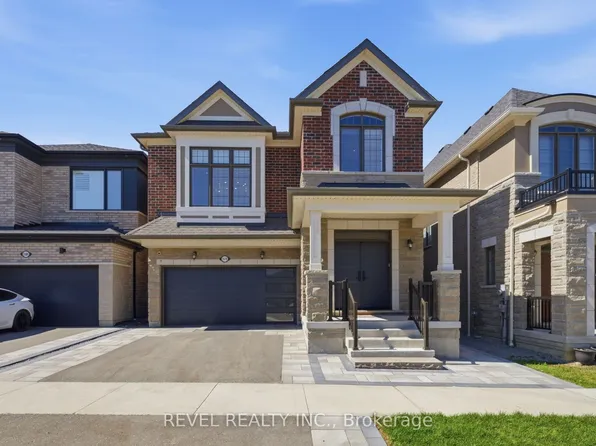 1579 Scarlett Trl, Pickering, ON L1X 0N9