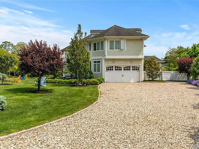 695 Sound Dr — Photo 16