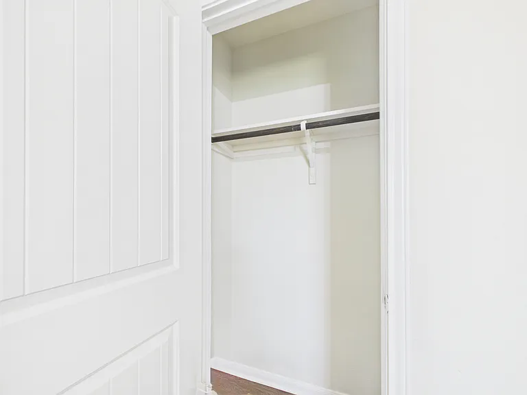 Walk in closet #2