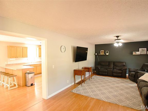 4th image of 5294 Farrell Rd