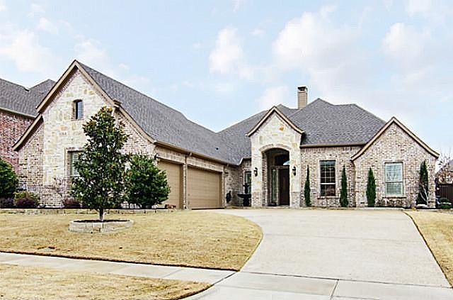 1st image of 806 Clack Dr