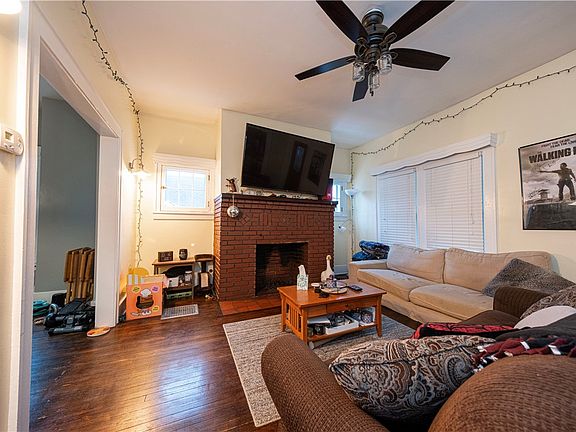 5th image of 4263 Evergreen Rd
