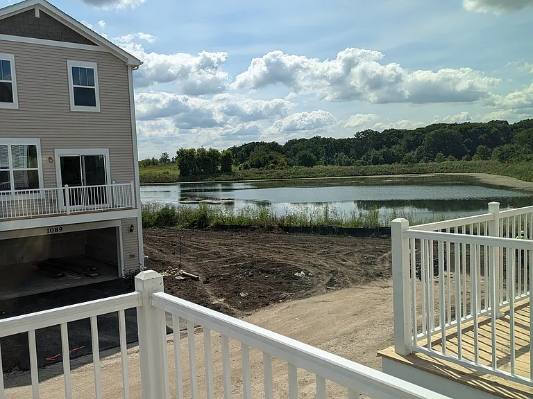 1085 Atterberg Rd — Photo 10