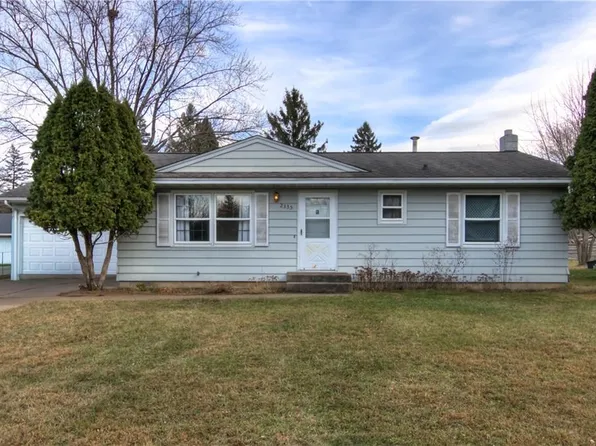 2335 Welsh Court, Eau Claire, WI 54703