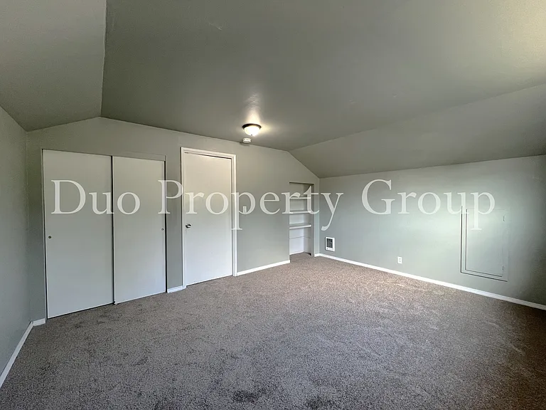2035 Harvard Dr — Photo 29