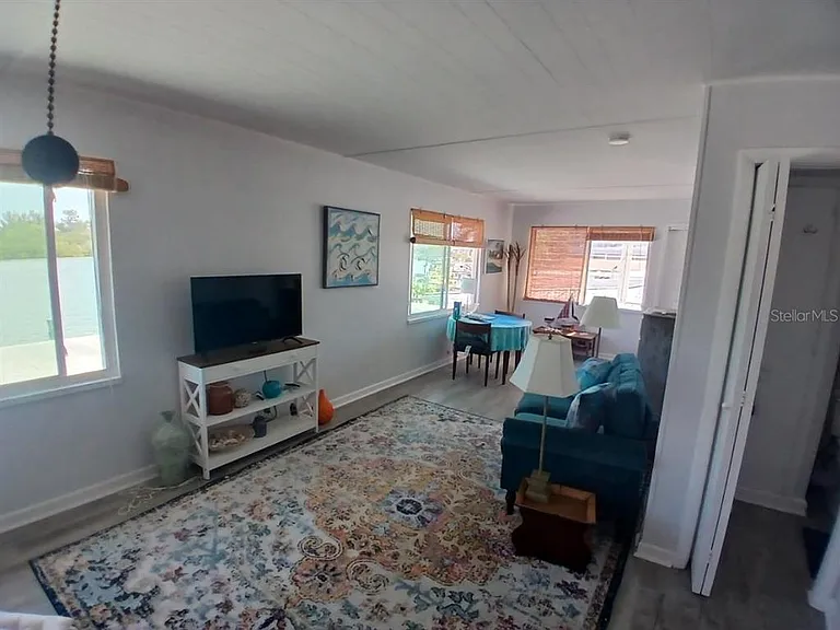 18213 Gulf Blvd #A — Photo 5
