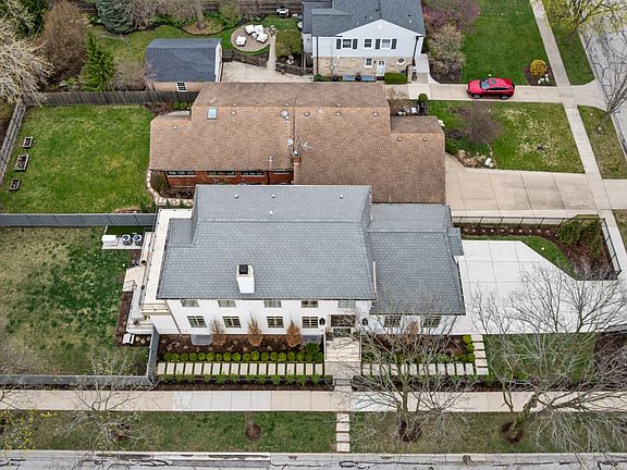 4th image of 1500 William St