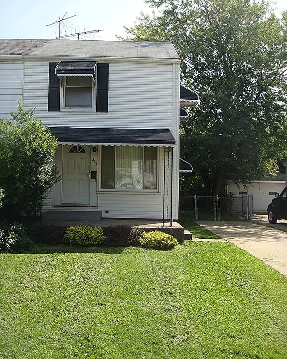 1st image of 1563 E 256th St