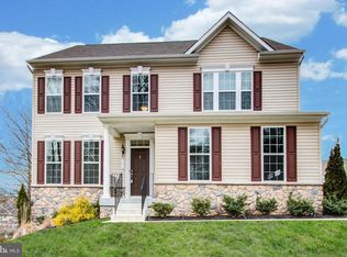 8696 Pine Rd, Jessup, MD 20794