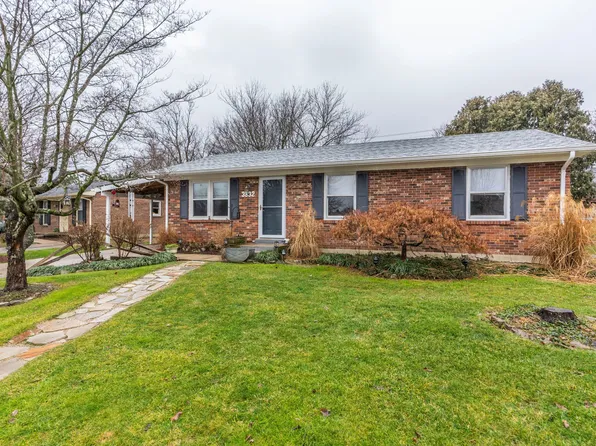 3832 Joshua Cir, Lexington, KY 40514
