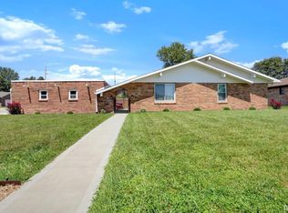 8488 Kifer Dr, Newburgh, IN 47630