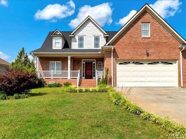 106 Winterberry Ln, Roanoke Rapids, NC 27870