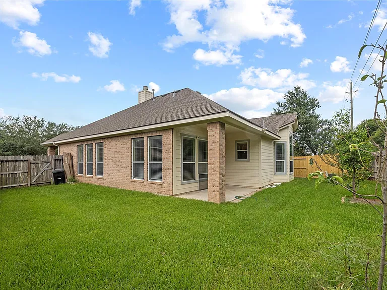 9906 Taylor Springs Ln — Photo 27