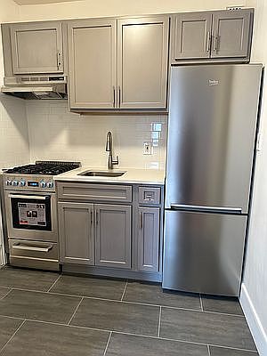 1st image of 38 Schermerhorn St APT 5