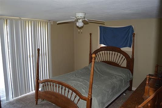 2nd image of 1517 Moore St