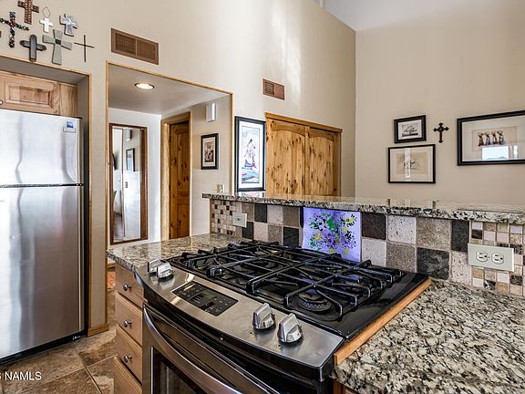 4th image of 2650 N Valley View Rd Unit 235