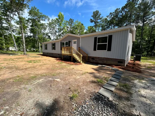 114 Orvin St, Saint Stephen, SC 29479