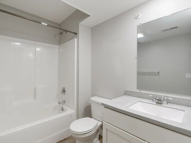 5015-5091 Devils Glen Rd #5021 — Photo 13