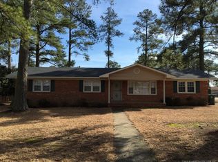 7537 Bridgeman Dr, Fayetteville, NC 28303