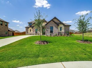 5605 Log Cabin Ct, Midlothian, TX 76065
