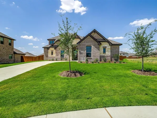5605 Log Cabin Ct, Midlothian, TX 76065
