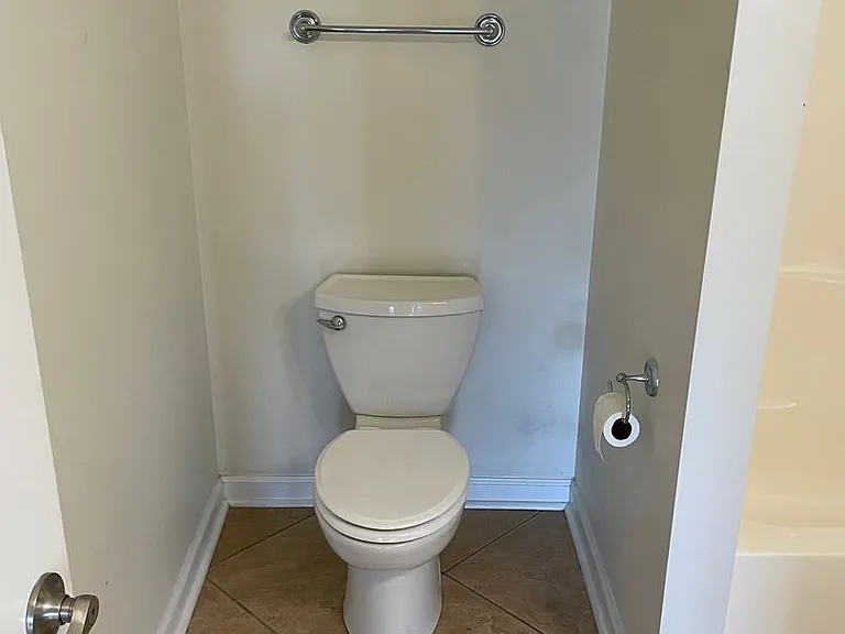 235 Woodlands Way #13 — Photo 32