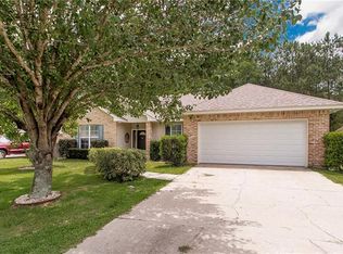 705 Aloha Ct, Abita Springs, LA 70420