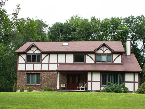 36 Willow Tree Rd, Monsey, NY 10952