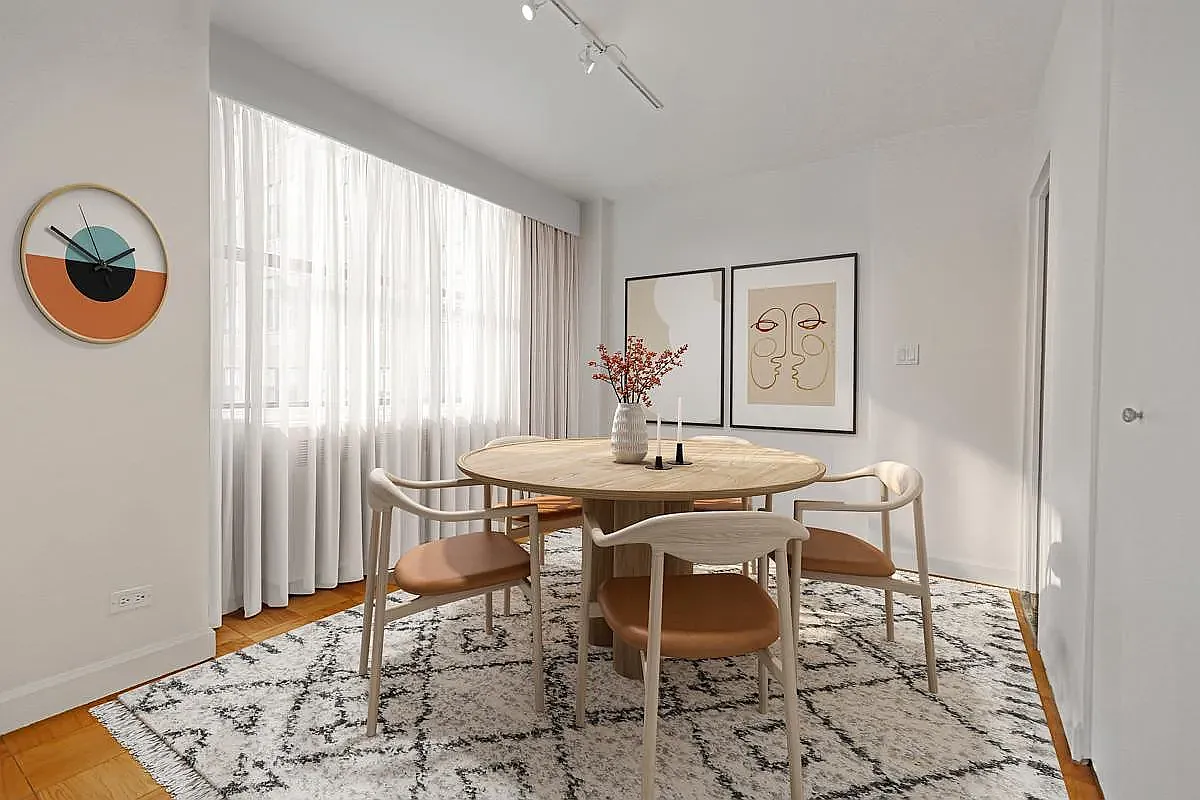 320 East 46th Street — Photo 2