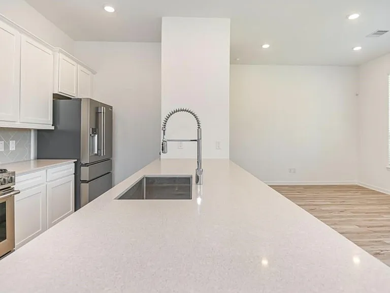 526 Dry Fork Ln — Photo 4