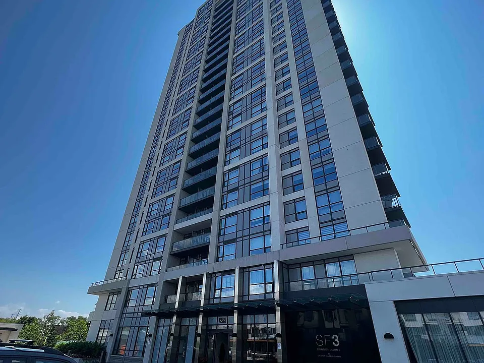 1255 Bayly St #1006