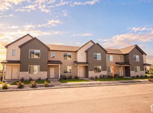 812 Altura Vista Ln, Logan, UT 84321