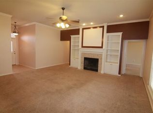 5502 103rd St, Lubbock, TX 79424