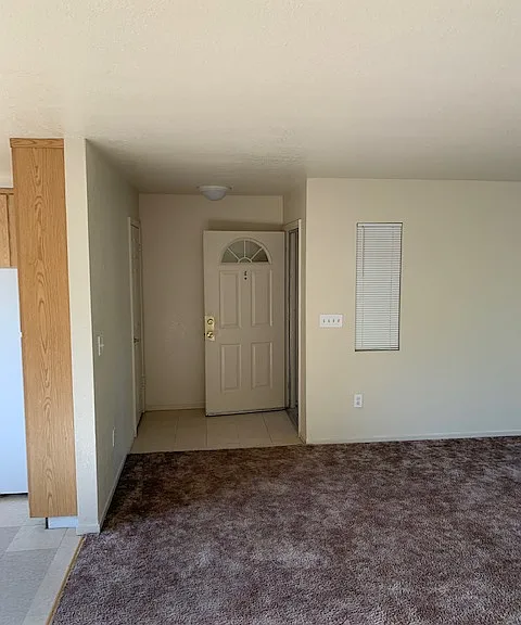 Entry way