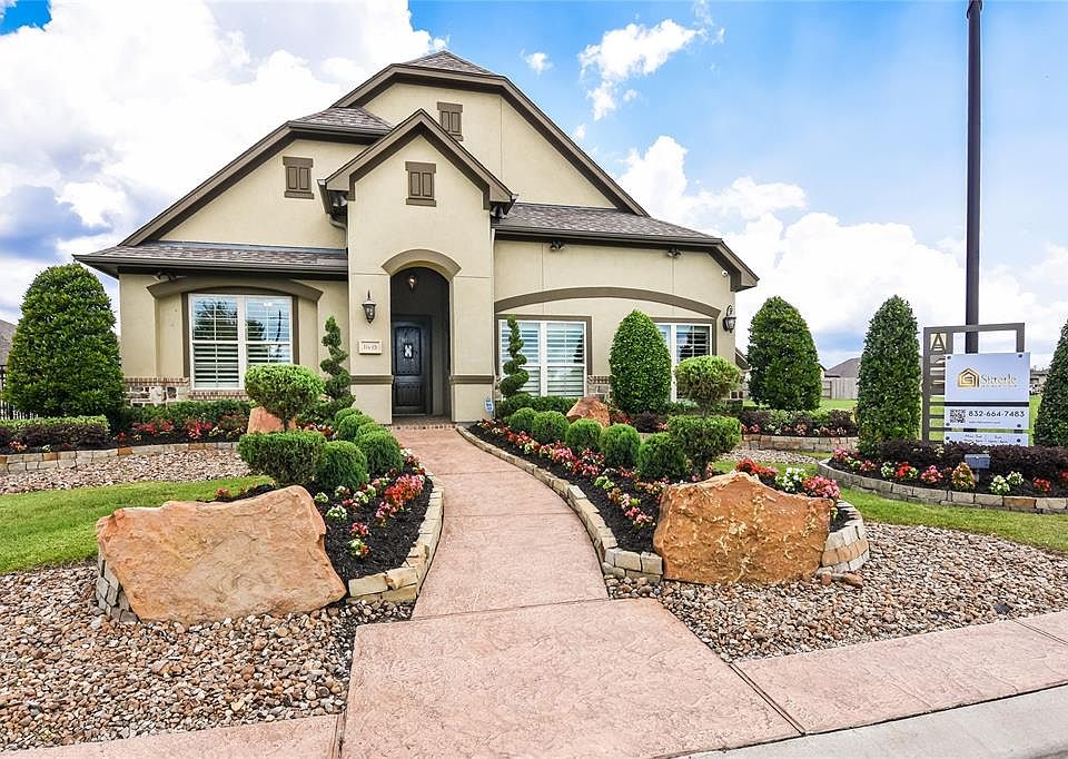1st image of 11403 Finavon Ln