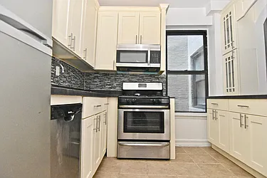 Rented by Bohemia Realty Group