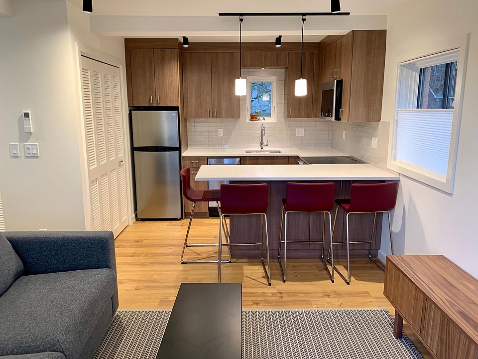 Kitchen and living room