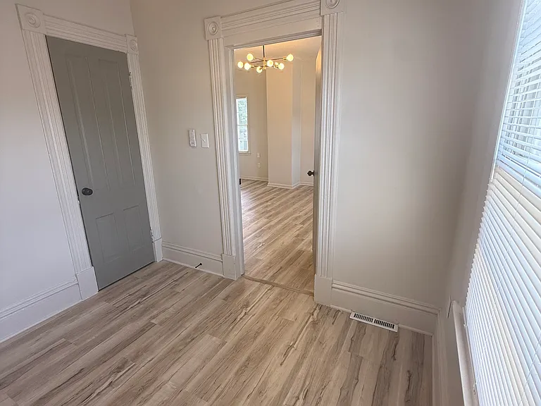 Small bonus room with a closet
