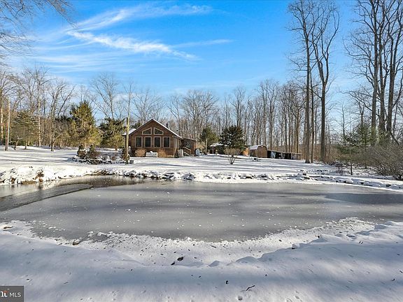 3rd image of 166 Camp Strauss Rd