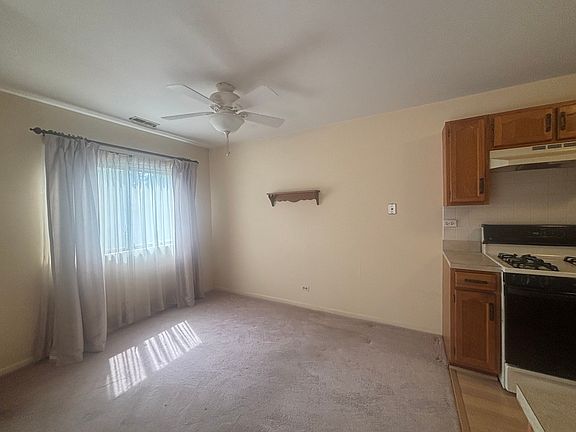 3rd image of 743 Sterling Ct APT A2