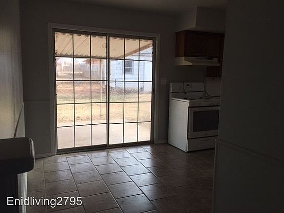 5th image of 3325 Dwelle Dr