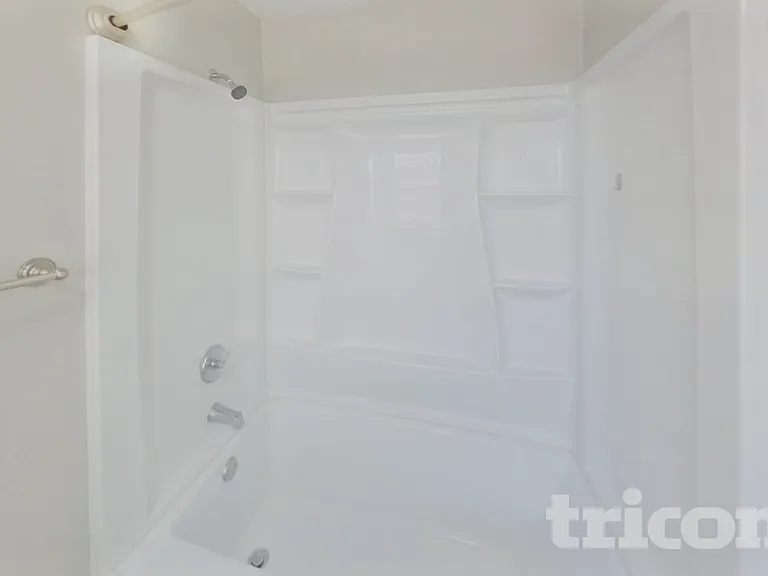 5506 Lordsburg Trl — Photo 9