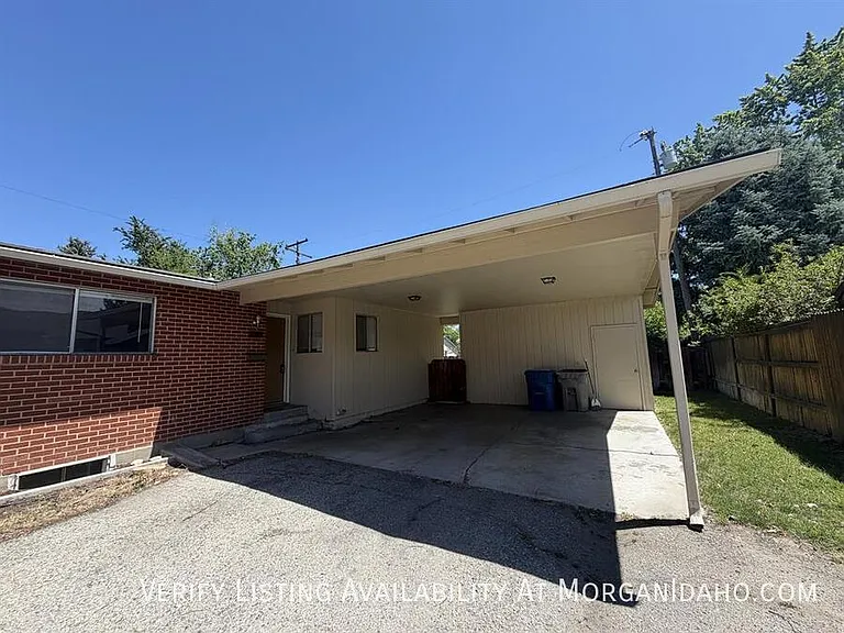 1516 S Owyhee St — Photo 1