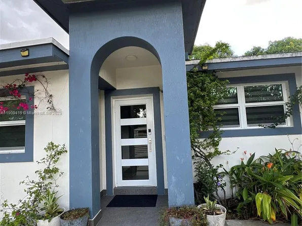 12685 NW Miami Ct, North Miami, FL 33168