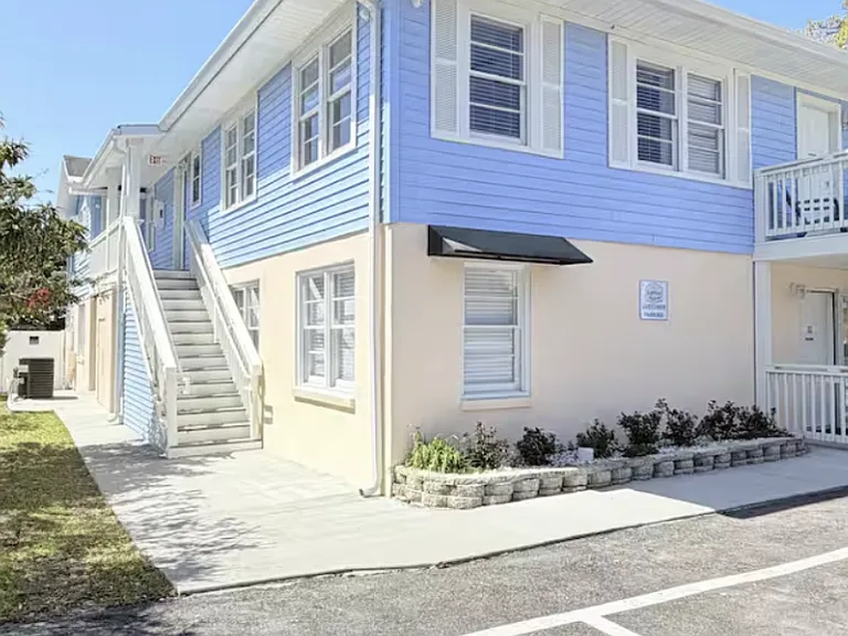 208 Chester St #10 — Photo 11