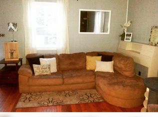 3724 Chatham Rd, Louisville, KY 40218